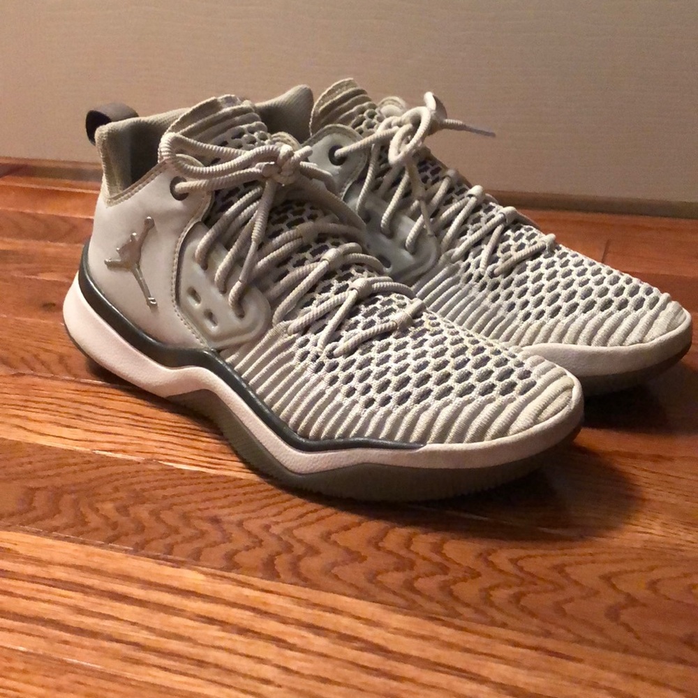 Jordan DNA LX